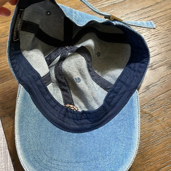 Jean Pizza Unisex Embroidered Adjustable Baseball Cap - Picture 2 of 4